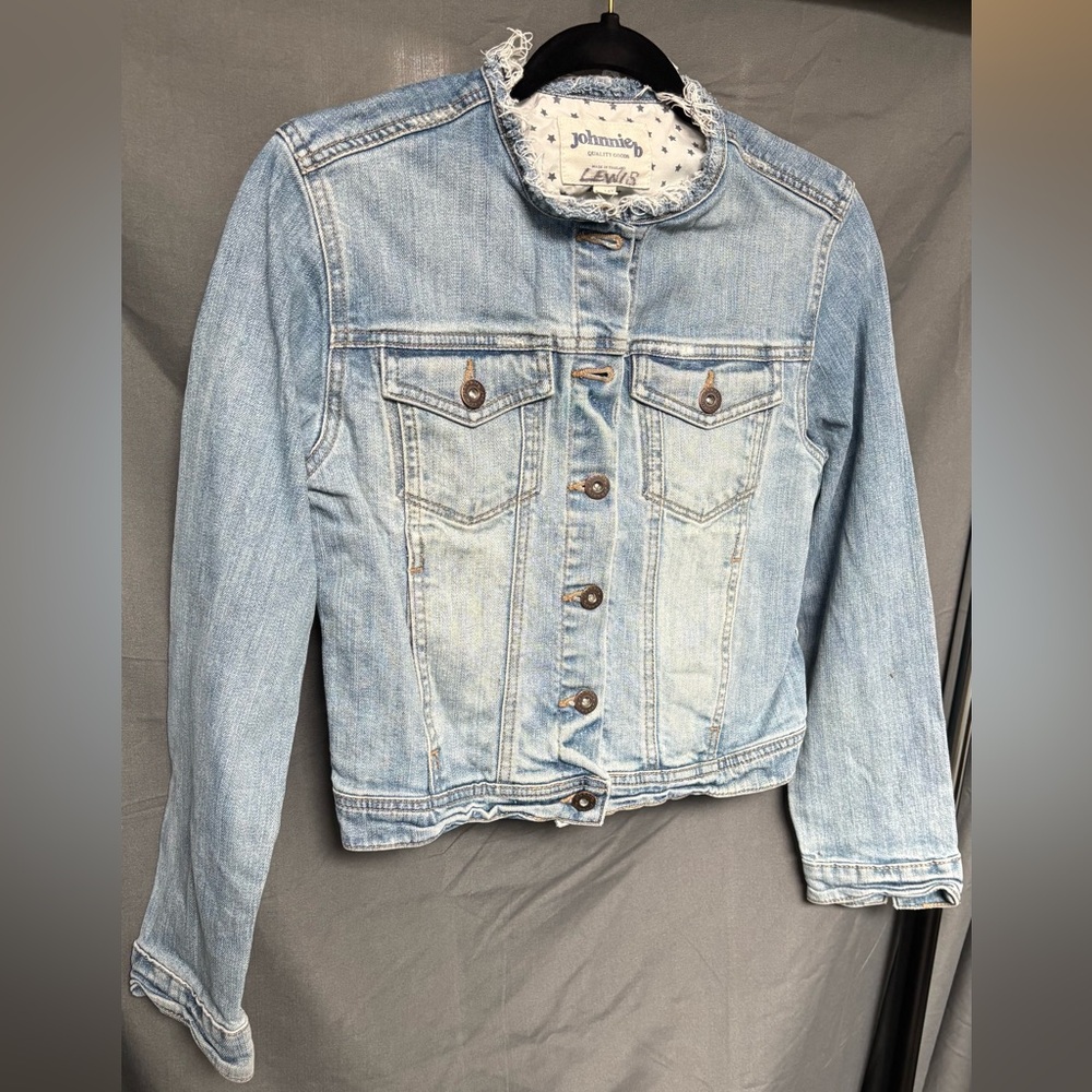 Johnnieb Denim jacket 
youth L (13/14 years)